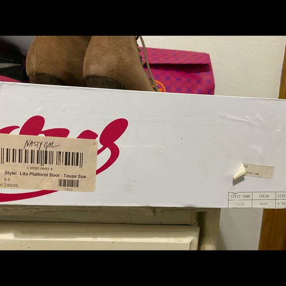 JEFFREY CAMPBELL LITA TAUPE 9.5 - Picture 4 of 11